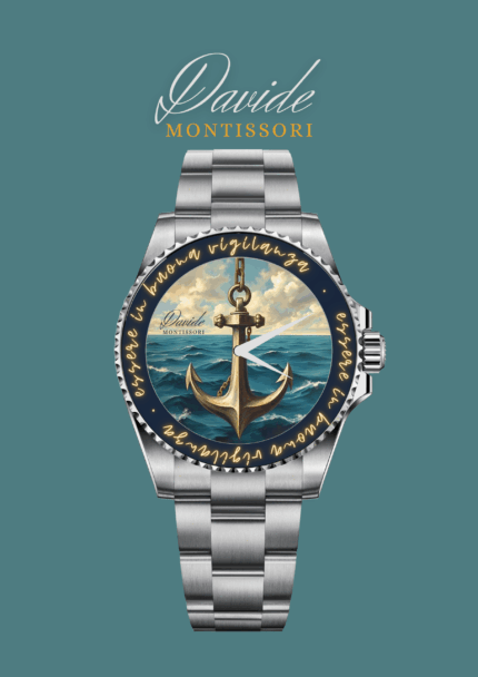 Silver watch with anchor design on the face, surrounded by the phrase "essere in buona vigilanza" in Italian. Elegant and nautical theme.